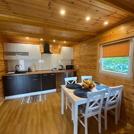 Morze I Ty W Trzesaczu 펜션 트르제삭츠